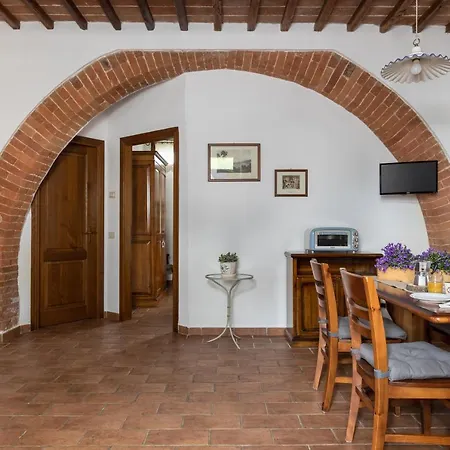 Santa Margherita Kır Evi