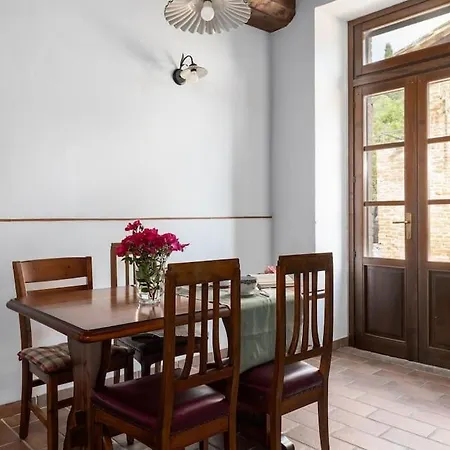 Santa Margherita Kır Evi *
